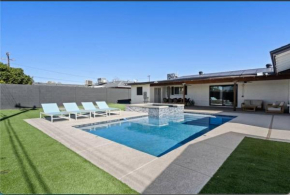 Jacuzzi and Park Bliss by HomeSlice stays